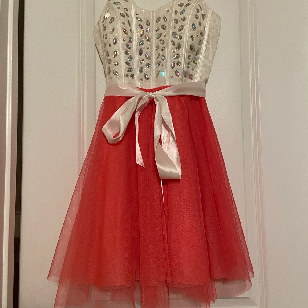 Women’s formal dress